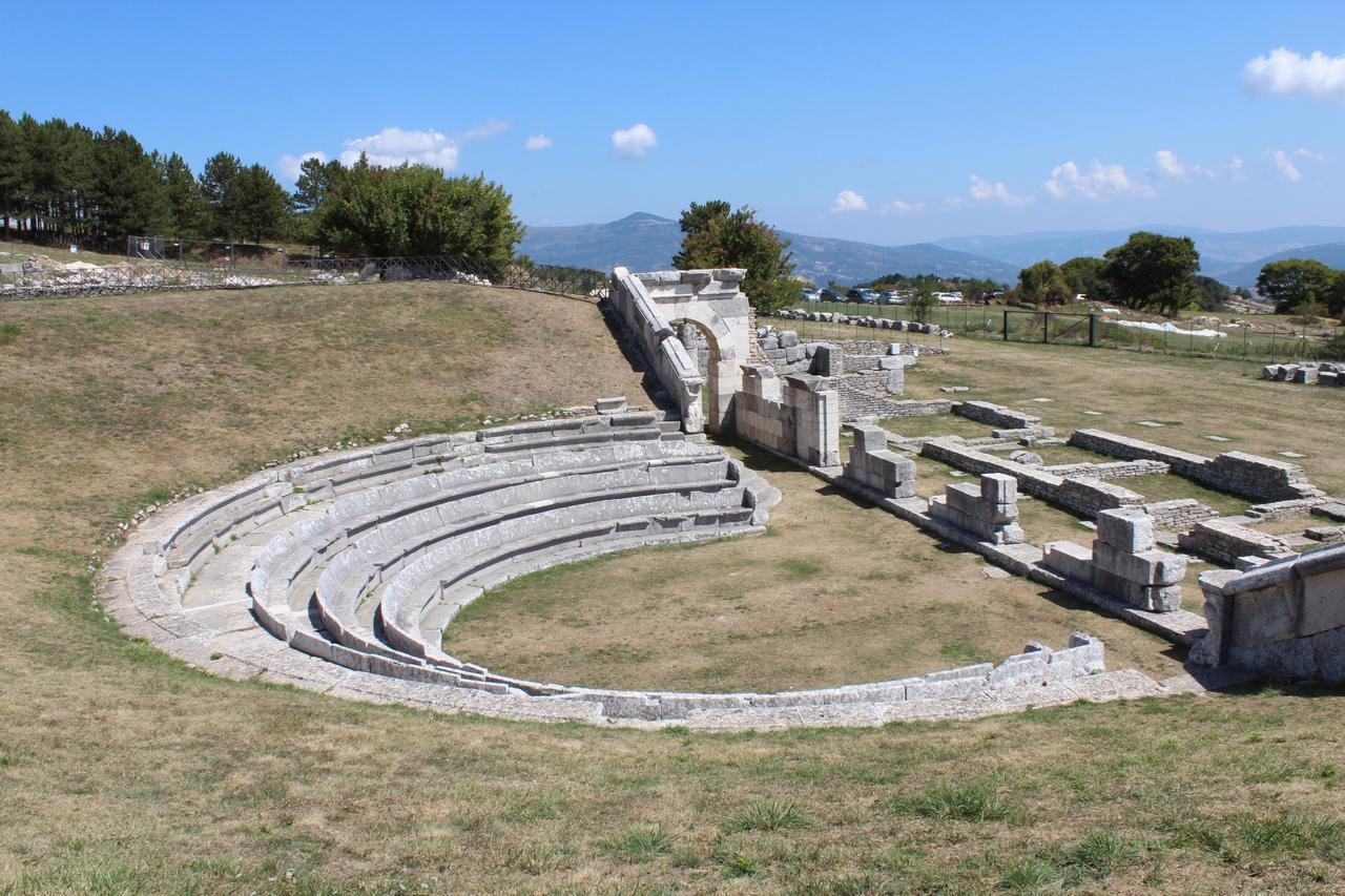 Masseria Monte Pizzi Carovilli Εξωτερικό φωτογραφία